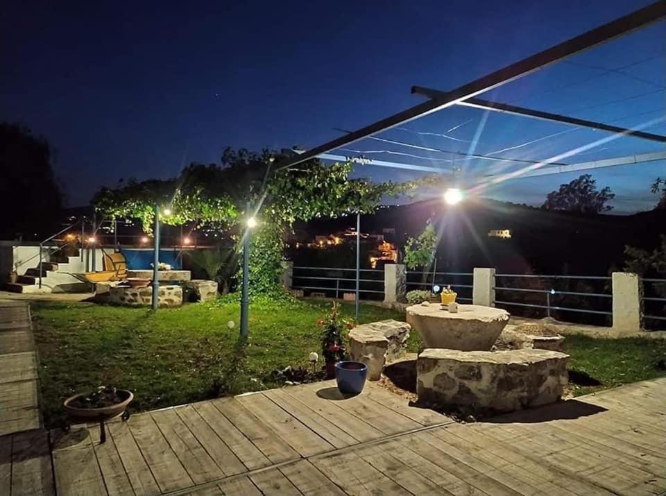 Гостевой дом Cortijo El Puente Виньуэла Экстерьер фото